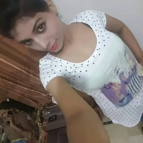Delhi call girl